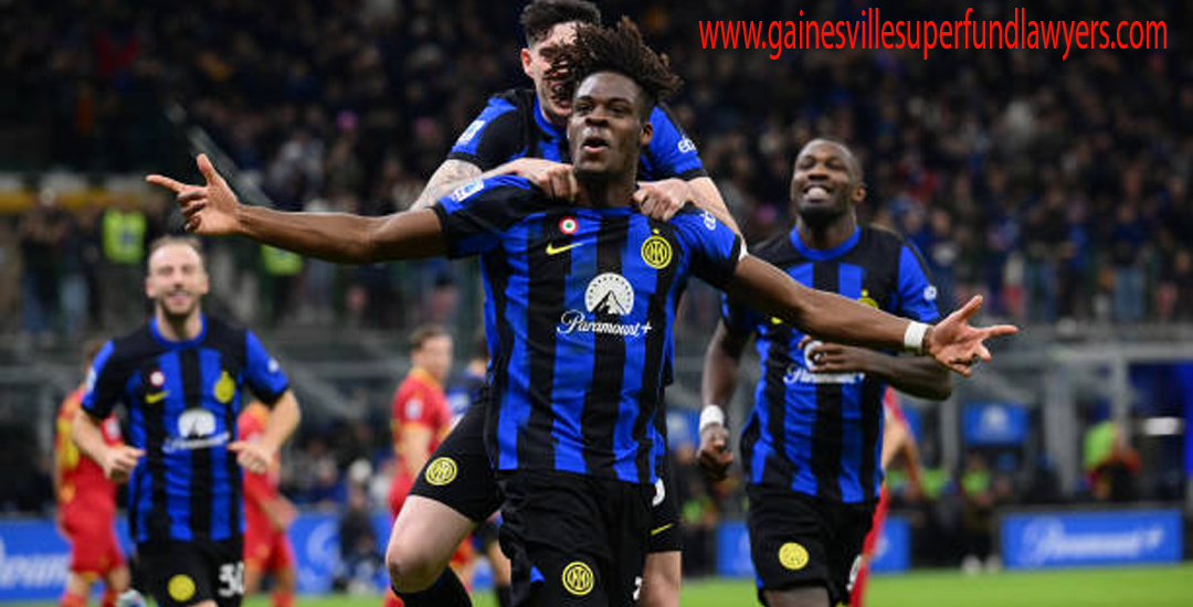 Selebrasi Yann Bisseck